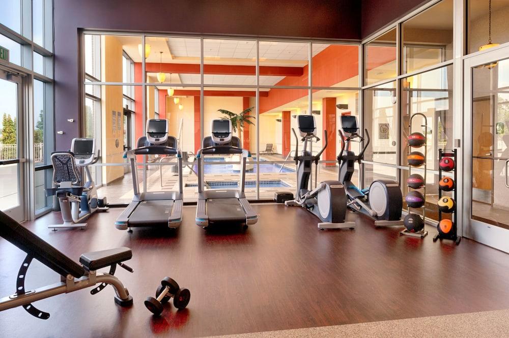 Doubletree By Hilton Bay City - Riverfront Экстерьер фото
